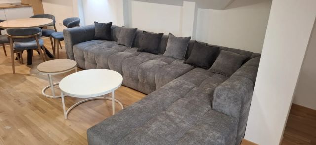 Dnevne garniture i sofe po meri – fotografija 7